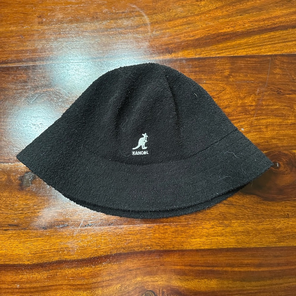 Kangol Classic Black Hat